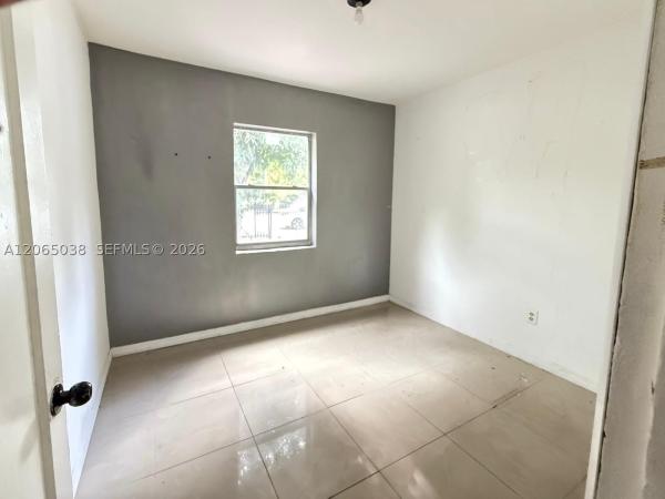 Belford Carr, 951 NE 157th Ter, North Miami Beach, Florida 33162, image 2
