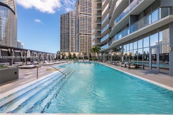 77 SE 5th St #2004, Miami, Florida 33131, image 1