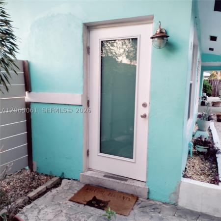 Cypress Gardens, 123 SW 19th Ave #1-3, Fort Lauderdale, Florida 33312, image 2