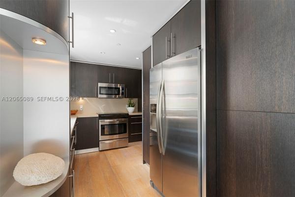 19216 Fisher Island Dr, Unincorporated Dade County, Florida 33109, image 3
