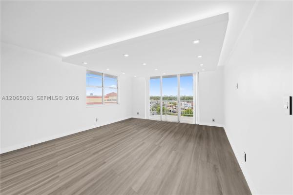 Gateway House South, 16710 NE 9th Ave #802, North Miami Beach, Florida 33162, image 2