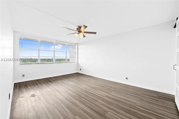 Gateway House South, 16710 NE 9th Ave #802, North Miami Beach, Florida 33162, image 3