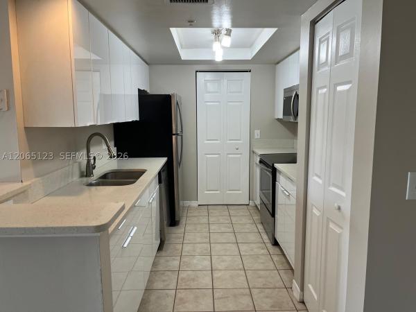 The Grand Isles, 4171 N Haverhill Rd #1013, West Palm Beach, Florida 33417, image 1