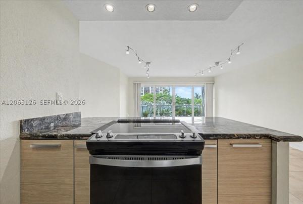 Brickell Townhouse, 2451 Brickell Ave #4F, Miami, Florida 33129, image 1