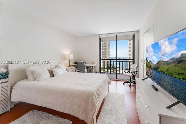 Brickell Key Two, 540 Brickell Key Dr #1422, Miami, Florida 33131, image 1