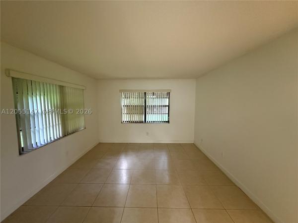 7995 SW 86th St #305, Unincorporated Dade County, Florida 33143, image 3