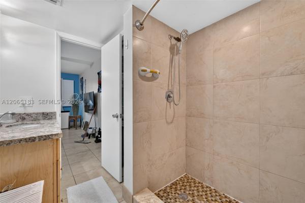 3007 N Oakland Forest Dr #107, Oakland Park, Florida 33309, image 3