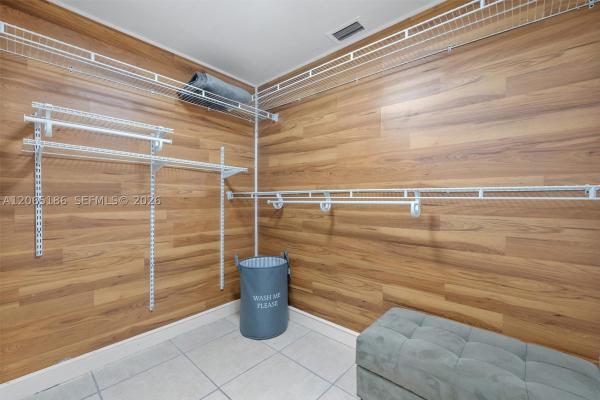 Eastern Shores White House, 3660 NE 166th St #307, North Miami Beach, Florida 33160, image 1