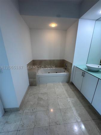 Strada 315, 315 NE 3rd Ave #1905, Fort Lauderdale, Florida 33301, image 1