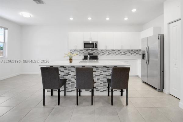 879 SE 26th Ter #1, Homestead, Florida 33035, image 2