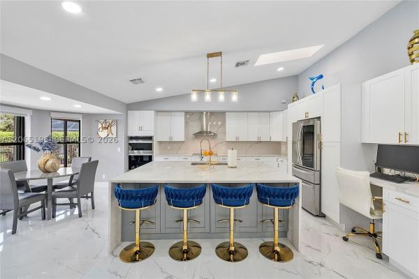 Pine Ridge, 8551 NW 53rd Ct, Coral Springs, Florida 33067, image 2