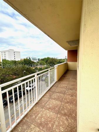Le Jeune Plaza, 215 SW 42nd Ave #401, Miami, Florida 33134, image 2