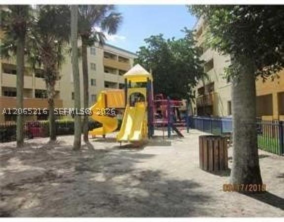 14930 SW 82nd Ter #16-205, Unincorporated Dade County, Florida 33193, image 2