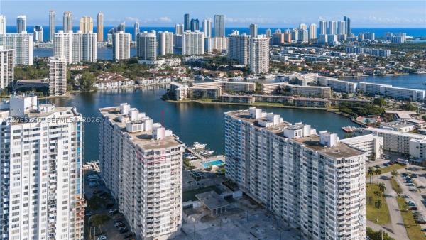 Del Prado, 18051 Biscayne Blvd #1904-1, Aventura, Florida 33160, image 2