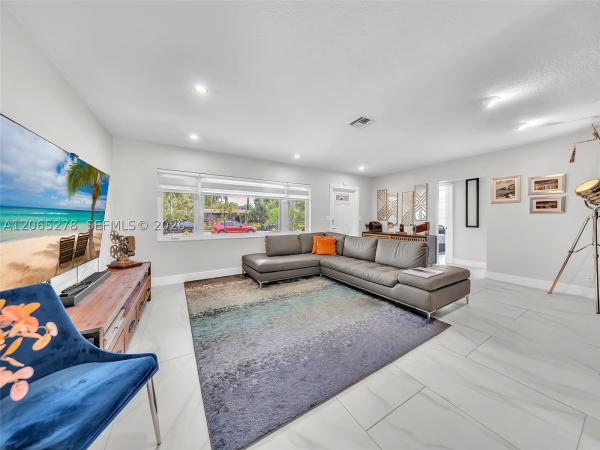 Hollywood Lakes, 1246 Adams St, Hollywood, Florida 33019, image 1