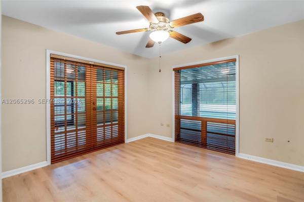 11624 SW 93rd St, Unincorporated Dade County, Florida 33176, image 2