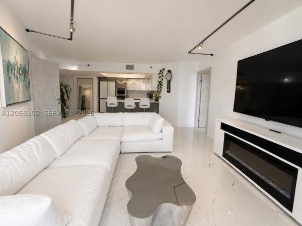 Mystic Pointe Tower 300, 3600 Mystic Pointe Dr #1715, Aventura, Florida 33180, image 2