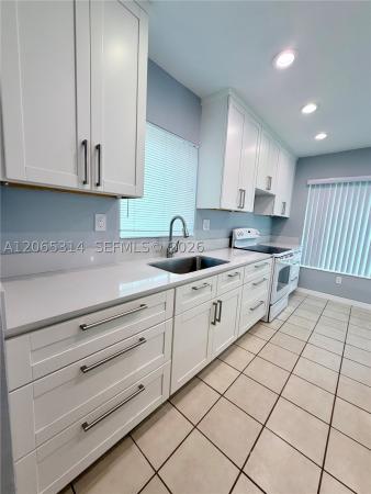 5101 SW 127th Pl, Unincorporated Dade County, Florida 33175, image 2