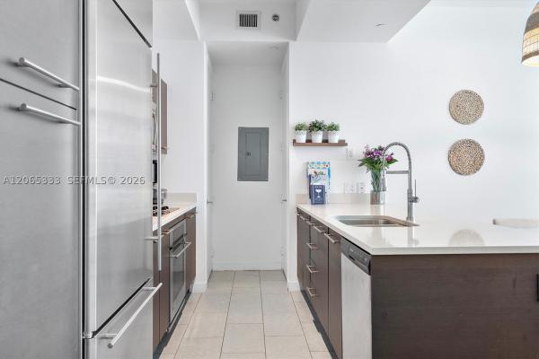 500 Brickell West, 55 SE 6th St #4305, Miami, Florida 33131, image 1