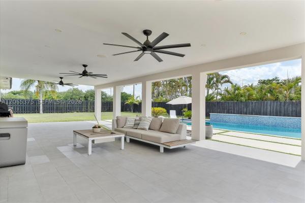 13140 SW 112th Ave, Unincorporated Dade County, Florida 33176, image 1
