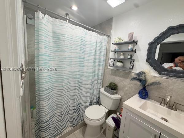19631 NW 57th Pl, Hialeah, Florida 33015, image 3
