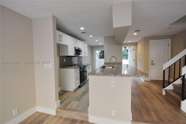 853 NW 80th Ter #2, Plantation, Florida 33324, image 1