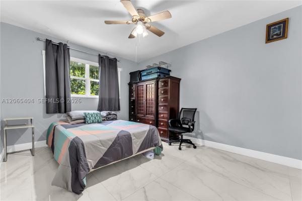 South Hollywood, 1019 S 29th Ave, Hollywood, Florida 33020, image 3