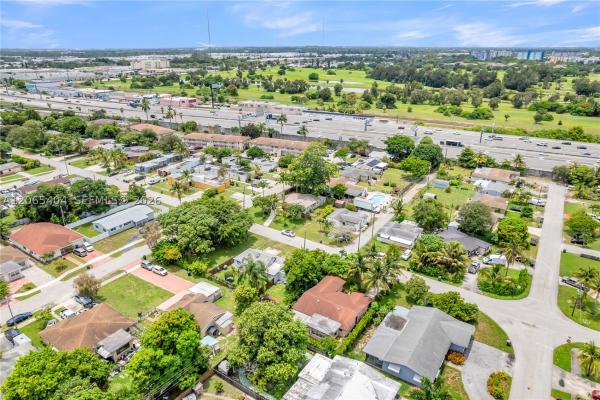 South Hollywood, 1019 S 29th Ave, Hollywood, Florida 33020, image 1