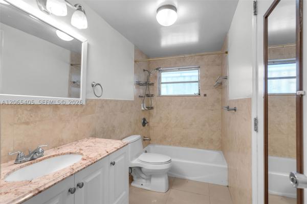 Palm Springs, 5560 W 6th Ave, Hialeah, Florida 33012, image 2