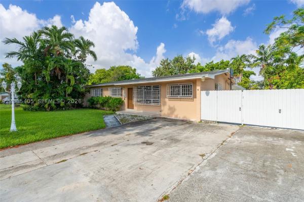 Palm Springs, 5560 W 6th Ave, Hialeah, Florida 33012, image 3