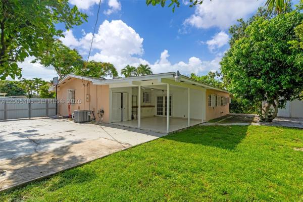 Palm Springs, 5560 W 6th Ave, Hialeah, Florida 33012, image 1