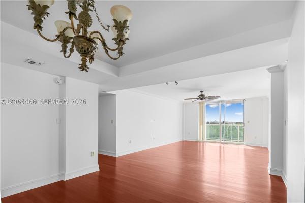 Stratford House, 2841 NE 163rd St #1002, North Miami Beach, Florida 33160, image 2