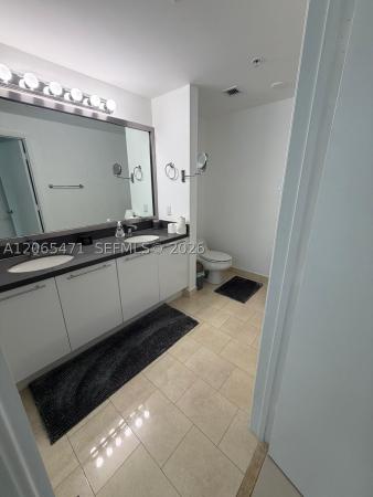 The Ivy At Riverfront, 90 SW 3rd St #1416, Miami, Florida 33130, image 2
