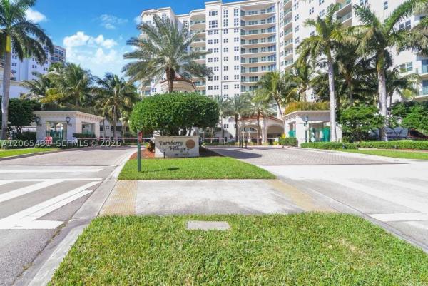 Turnberry Village North Tower, 20000 E Country Club Dr #612, Aventura, Florida 33180, image 3