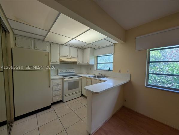 The Arrowwood, 900 Tallwood Ave #305, Hollywood, Florida 33021, image 1