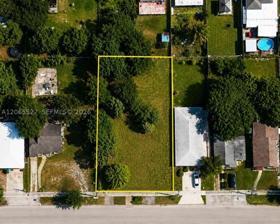 3143 NW 52nd St, Unincorporated Dade County, Florida 33142, image 2