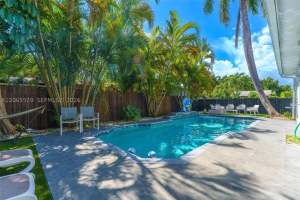 11420 NE 4th Ave, Unincorporated Dade County, Florida 33161, image 1
