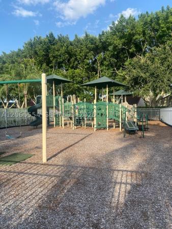 San Remo, 1210 Sorrento Dr, Weston, Florida 33326, image 3