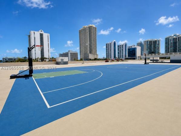 Plaza Of The Americas, 17011 N Bay Rd #801, Sunny Isles Beach, Florida 33160, image 1