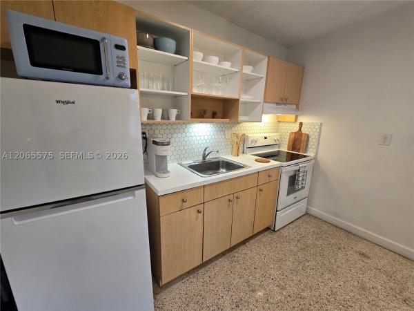 651 SW 3rd St #3, Miami, Florida 33130, image 3