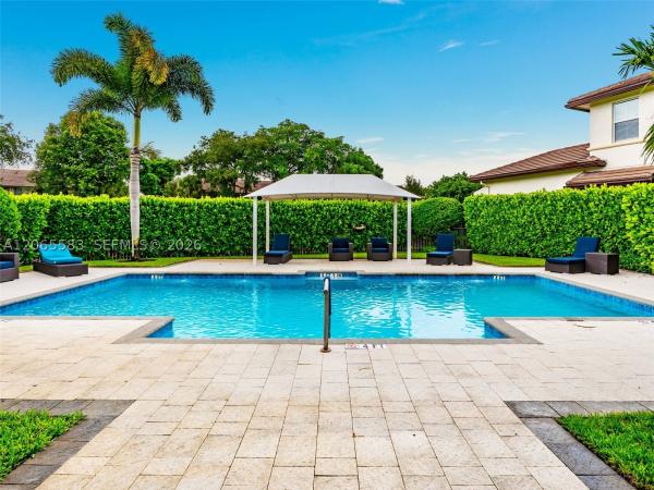 Pointe 100, 22936 Clear Echo Dr #35, Boca Raton, Florida 33433, image 2