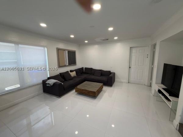 Banyan Oakridge, 4959 SW 33rd Way, Hollywood, Florida 33312, image 2