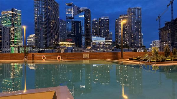 Wind, 350 S Miami Ave #302, Miami, Florida 33130, image 3