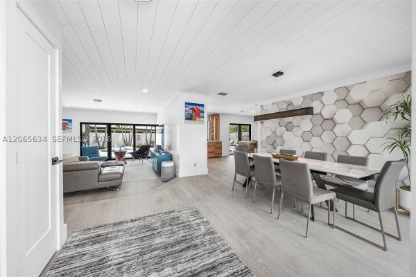 Imperial Point, 2153 Imperial Point Dr, Fort Lauderdale, Florida 33308, image 2