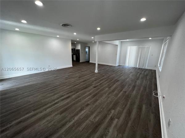 Hollywood Lakes, 707 N 11th Ave, Hollywood, Florida 33019, image 2