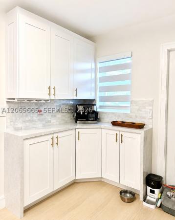 3111 NE 51st St #106C, Lauderdale By The Sea, Florida 33308, image 2
