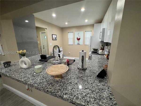 5427 NW 169th St, Miami Gardens, Florida 33055, image 1