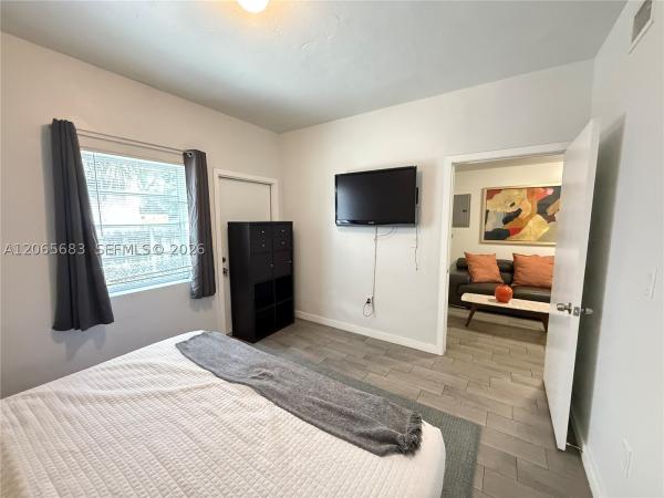Shenandoah, 1604 SW 9th St #B, Miami, Florida 33135, image 2