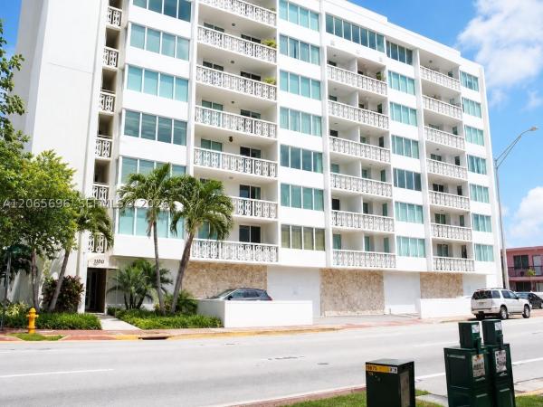 Harding Hall, 8233 Harding Ave #703, Miami Beach, Florida 33141, image 2