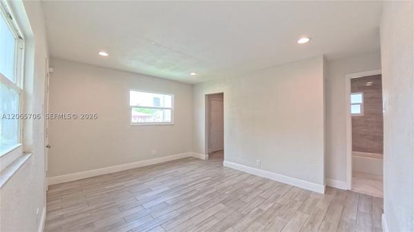 3156 NW 55th St, Unincorporated Dade County, Florida 33142, image 2
